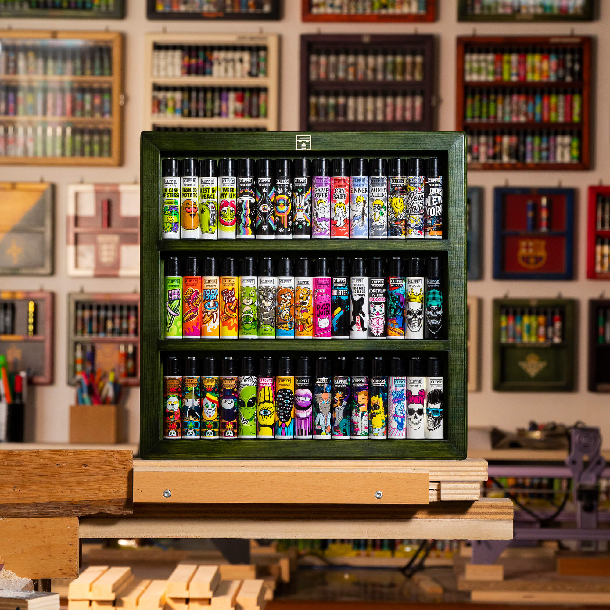 CWH® - The Showcase 30 - Clipper WareHouses